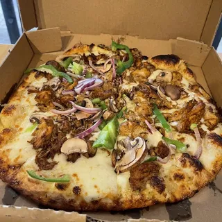 Garlic Chicken Pizza