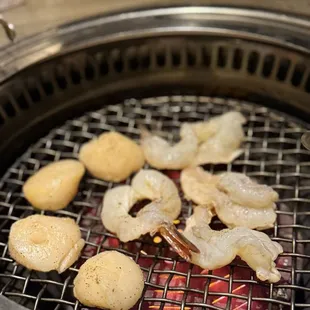 Shrimp and scallop
