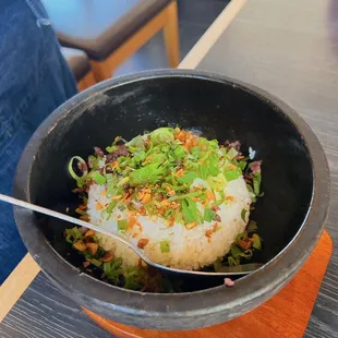Ishiyaki Garlic Rice