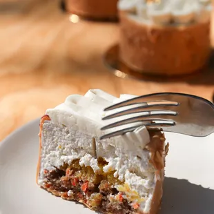 Small-format Carrot Cake
