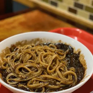 noodle dish, food, noodles, ramen, ramen and noodles, noodle soup