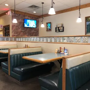 sushi and sashimi, interior