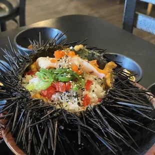 Sea urchins with rice