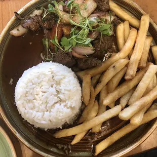 Lomo Saltado