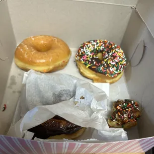 Remaining donuts from mixed dozen