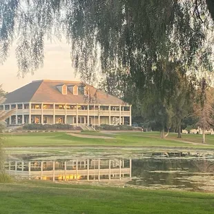 Manteca Golf Club House