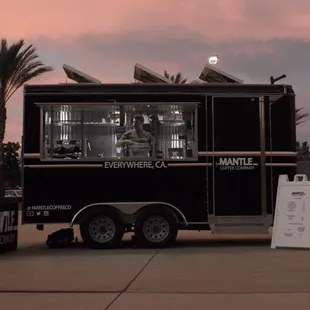 We offer catering services. Anywhere, CA.