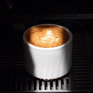 LIMITED MENU: 
HONEY CINNAMON LATTE
(Availability WILL Vary)