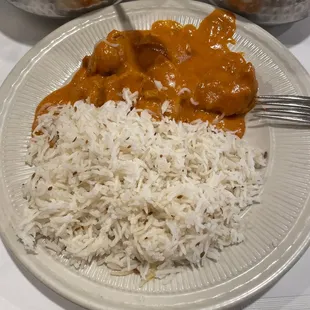 Butter Chicken, garlic naan, white rice