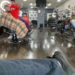 Ace of spades barbershop  waiting over a hour