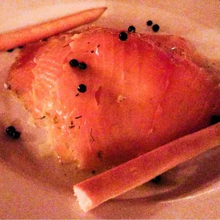 Carpaccio di Salmone Con Finocchio