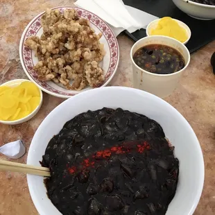 Jajangmyeon () and Kkanpunggi ()