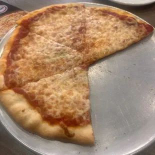 Cheese pizza