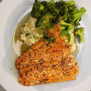 Sweet tea glazed salmon, lemon &amp; basil risotto, with spicy broccoli.