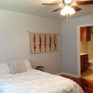 Our 1-bedroom King apartments are appropriately named, as they have more than enough space to fit a king-sized bed, study des...