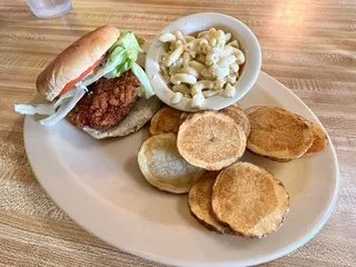 Cowboy’s Country Cookin’