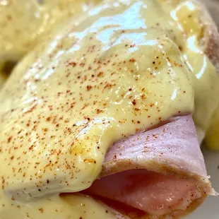 Classic Eggs Benedict with breakfast potatoes