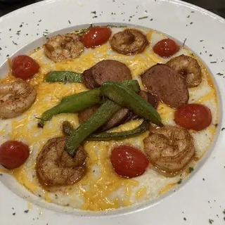 Shrimp and Grits With Smoked Sausage