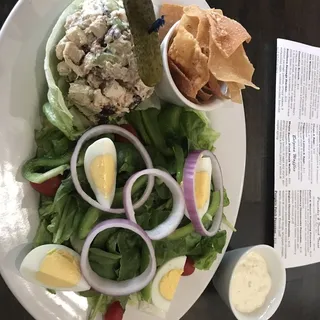 Cottage Cherry Chicken Pecan Salad