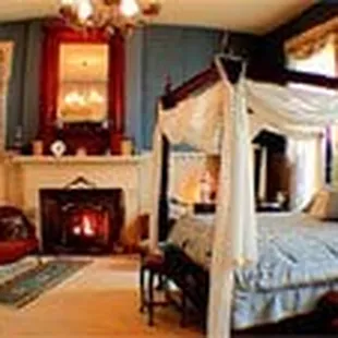 John James Audubon Guest Room