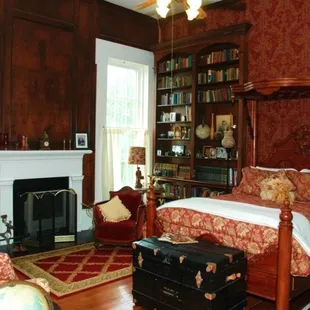 Abraham Lincoln Library Guest Room