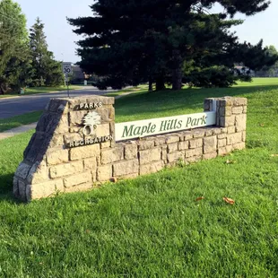 Park Sign at 85th &amp; Switzer