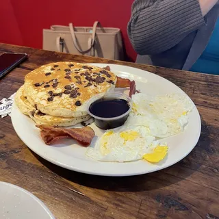 *1 Chocolate Chip Pancake