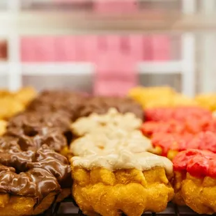 These are my favorite ... the people of Maple Leaf Doughnut shop in San Jose do this RIGHT!