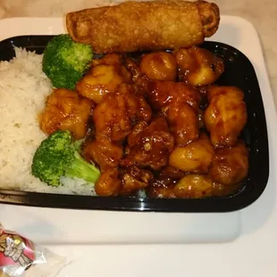 General Tso Chicken dinner combo w/white rice