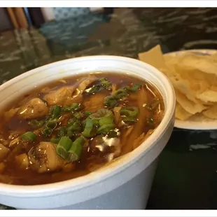 Hot &amp;  sour soup come with lunch.