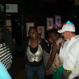 This white boy likes BIG BUTTS and he can not lie, at the MAPLE ROOM