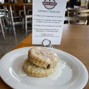 Cinnamon biscuit