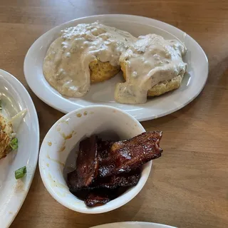 Family Size Biscuit & Gravy
