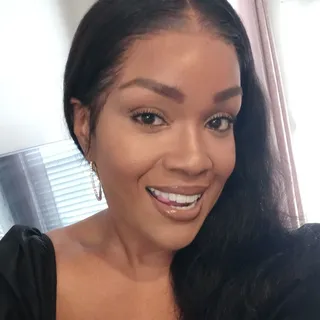 Courtney R.