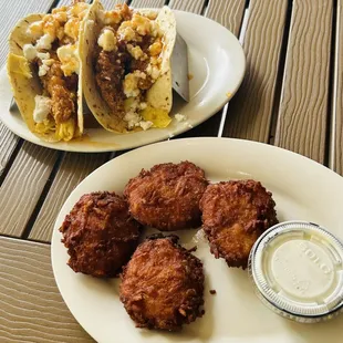 The Squawking Goat tacos and Smashbrowns (Shareable)