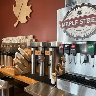 Drinks station &amp; decor.