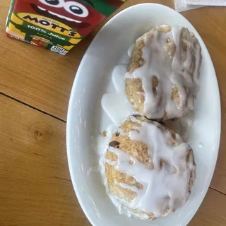 Iced Cinnamon Biscuit