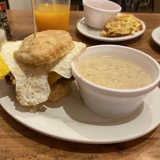 Family Size Biscuit & Gravy