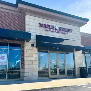 The Powell, Ohio Maple Street Biscuit Community Store