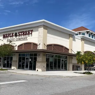 Exterior in Seminole