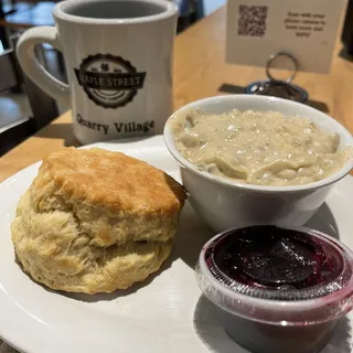 Family Size Biscuit & Gravy