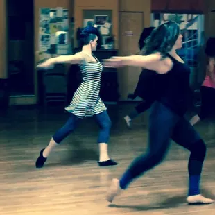 Kristin's Contemporary Dance Class. Saturday's at 11