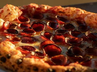 Piatto Neapolitan Pizzeria