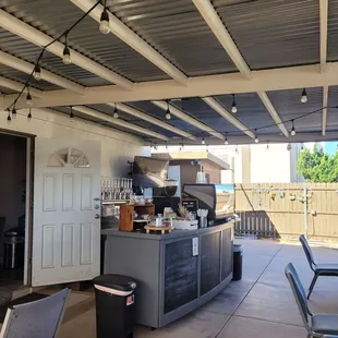 Coffee station and cashier