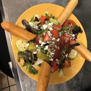 Strawberry salad