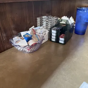 Condiment assortments