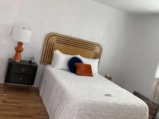 Boots Motel