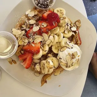 Banana, strawberry and almond waffle
