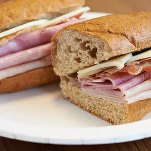 Club-
ham, turkey, bacon