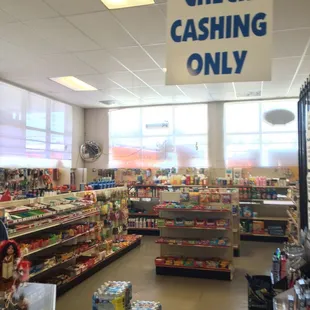 Grocery store and check cashing